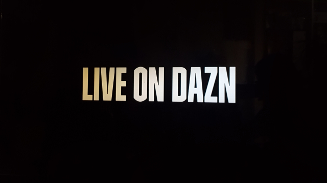 ファイヤースティックでdaznを視聴中フリーズしたときに多い画面 LIVE ON DAZN